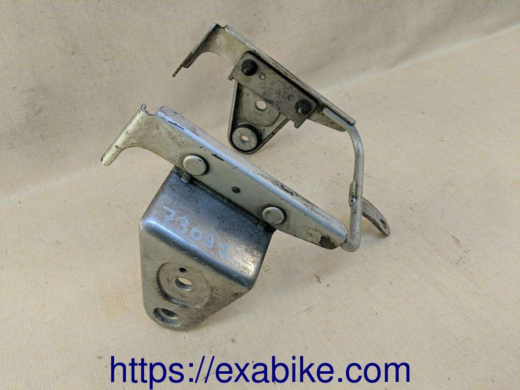 headlight bracket Kawasaki Zephyr 550 - photo 1