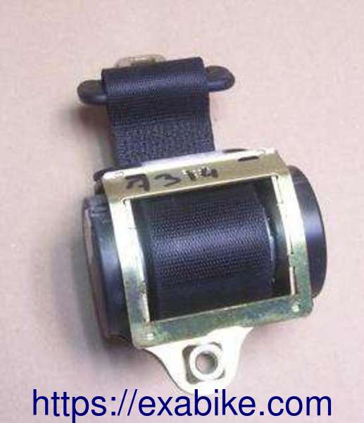 seat belt BMW 125 C1 - photo 1