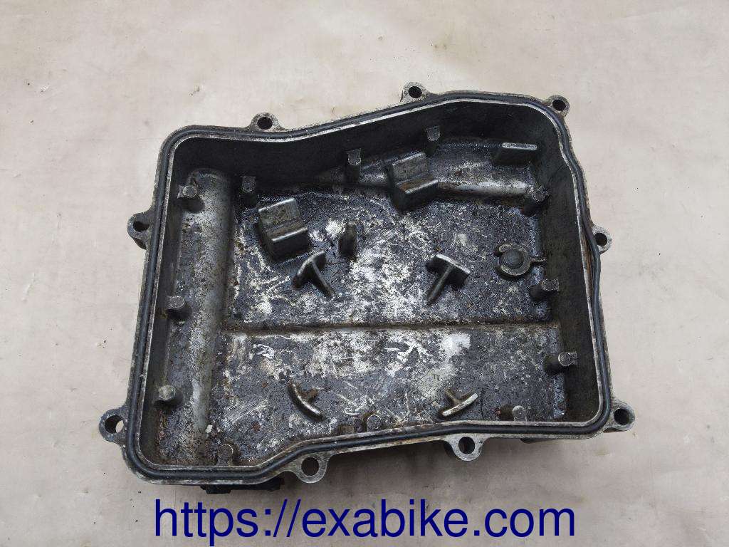 carter d'huile Honda VFC 750 - photo 2