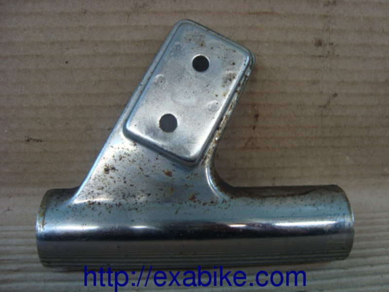 Headlight Support Yamaha XS 1100 - photo 1