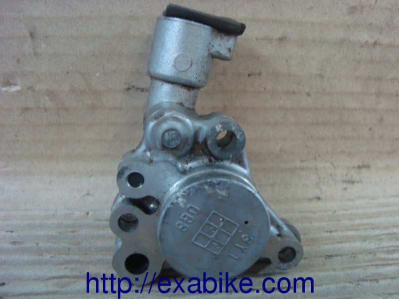 Oil pump Yamaha XV 250 Virago - photo 1