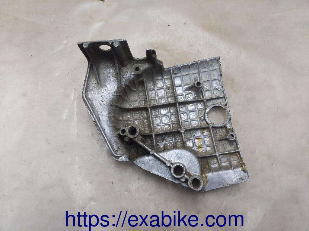 rear left engine cover Yamaha XS 500 - photo 2