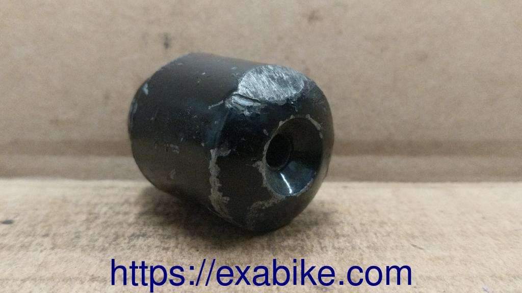 handlebar end Honda CB 750 Seven Fifty - photo 1