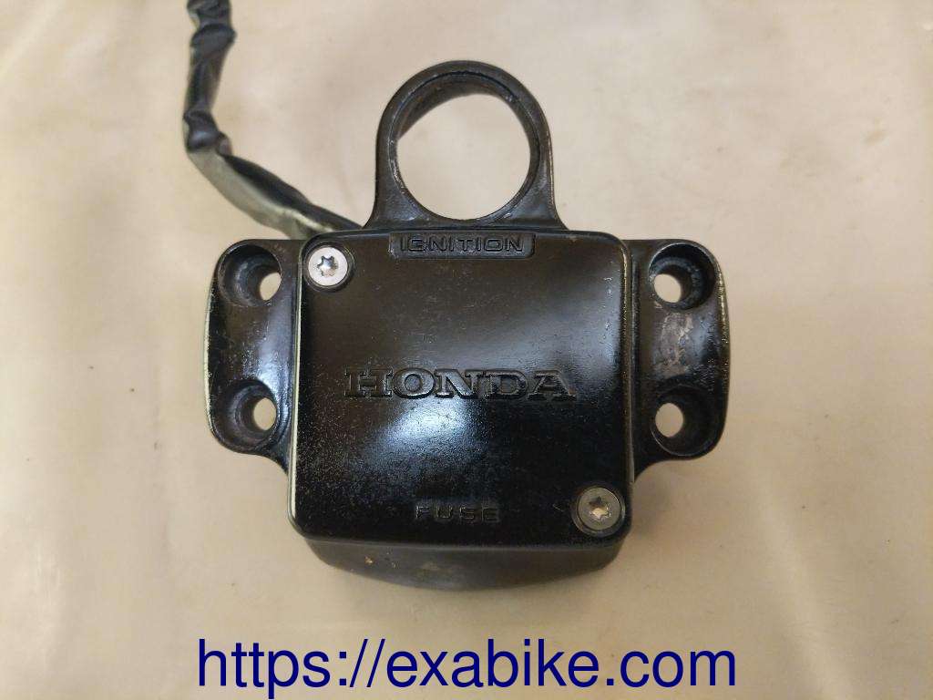 Fuse box Honda CX 500 - photo 1