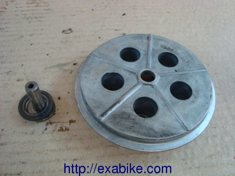 clutch pressure plate Suzuki TS 50 - photo 1