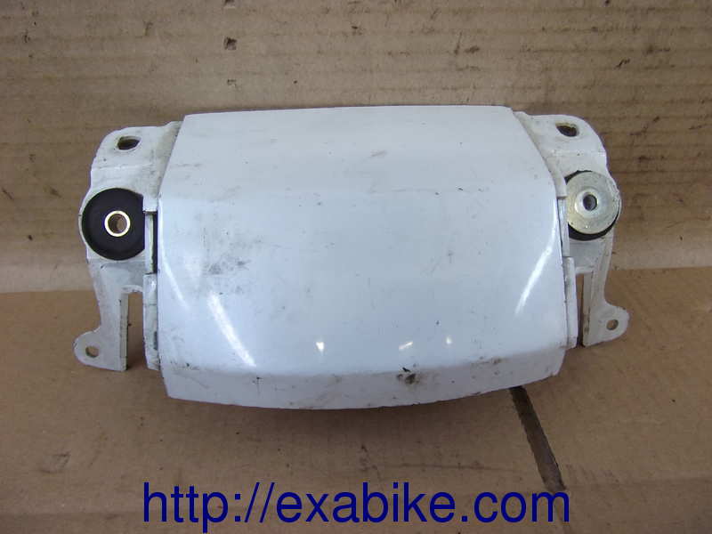 cover Suzuki DR650RSE - photo 1