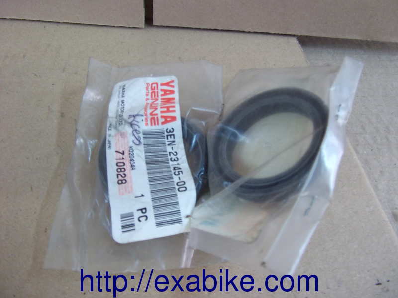 fork seals Yamaha XV 750 Virago - photo 1