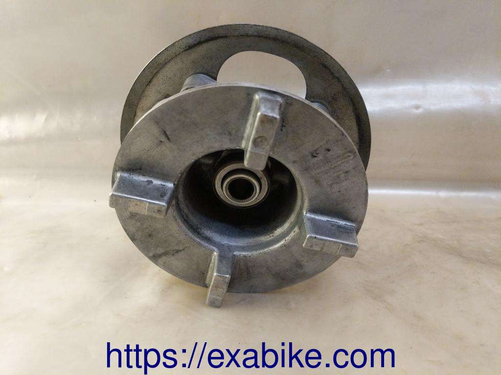 Flange final driven Suzuki GN 250 - photo 2