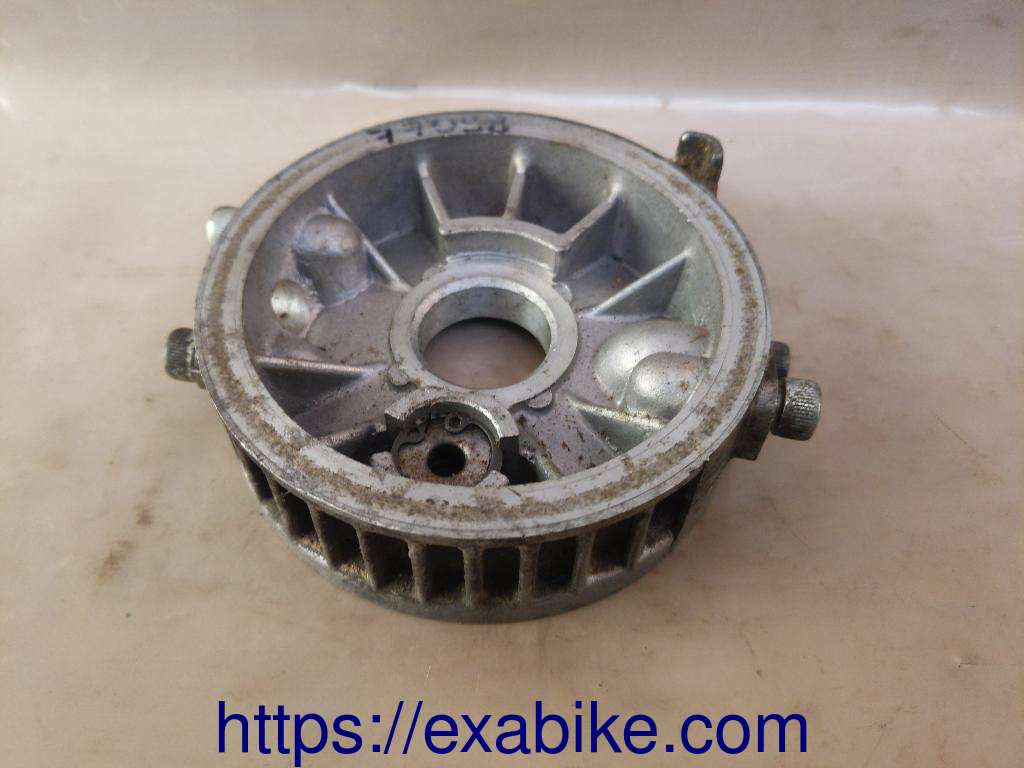 oil filter base Yamaha 600 FZR - photo 1