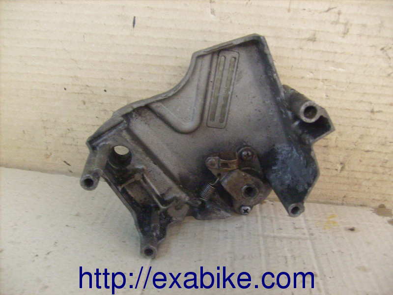 rear left engine cover Suzuki Bandit 400 - photo 2