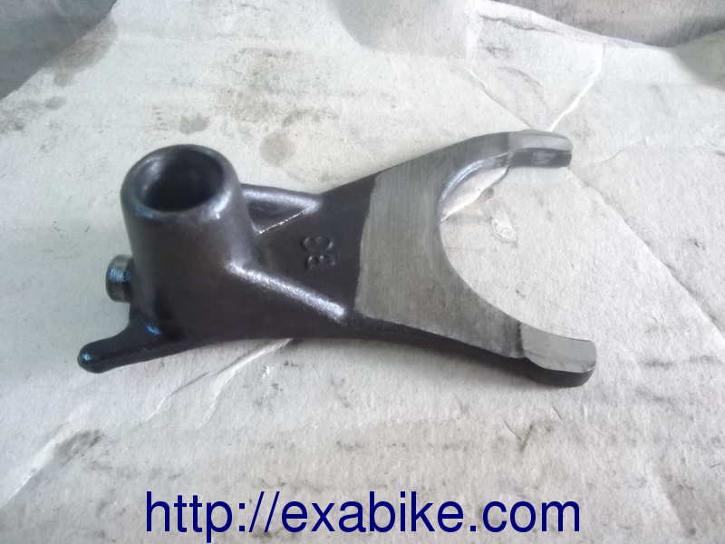 fourchette Honda CBX 550 - photo 1