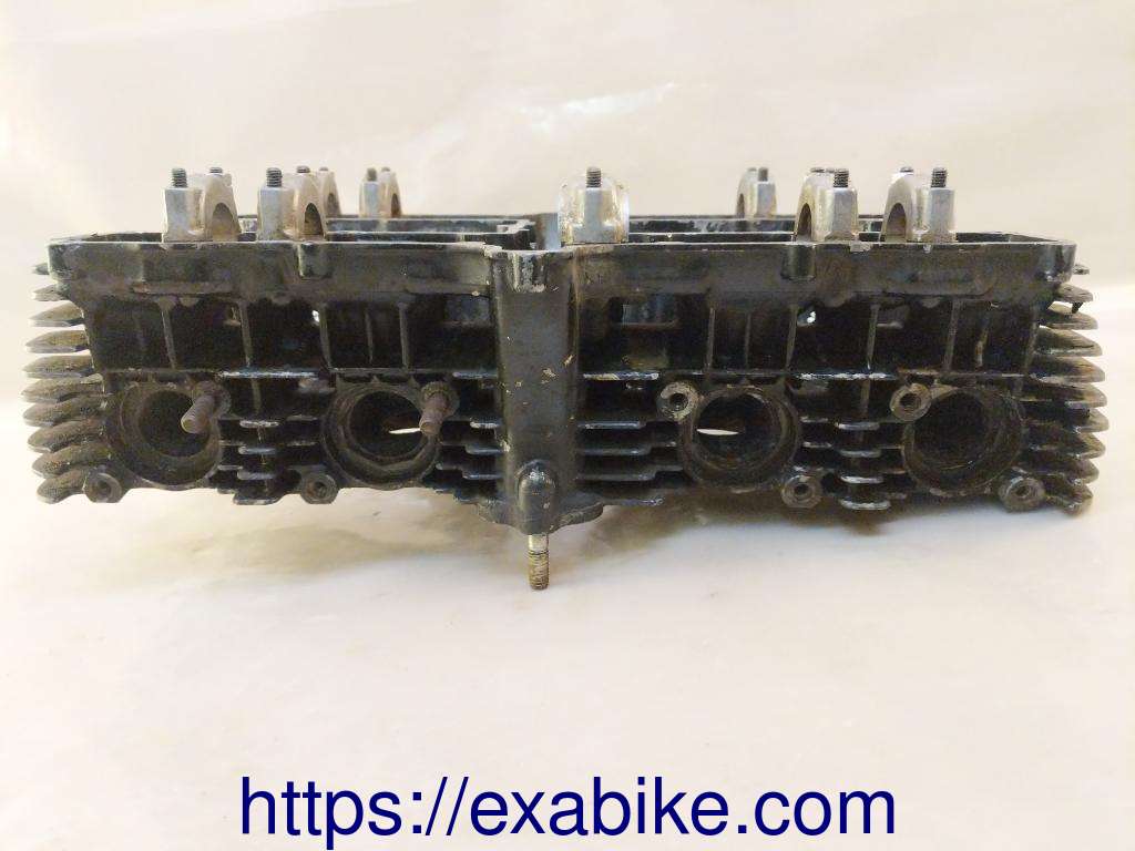 cylinder head Yamaha XS 1100 - photo 3