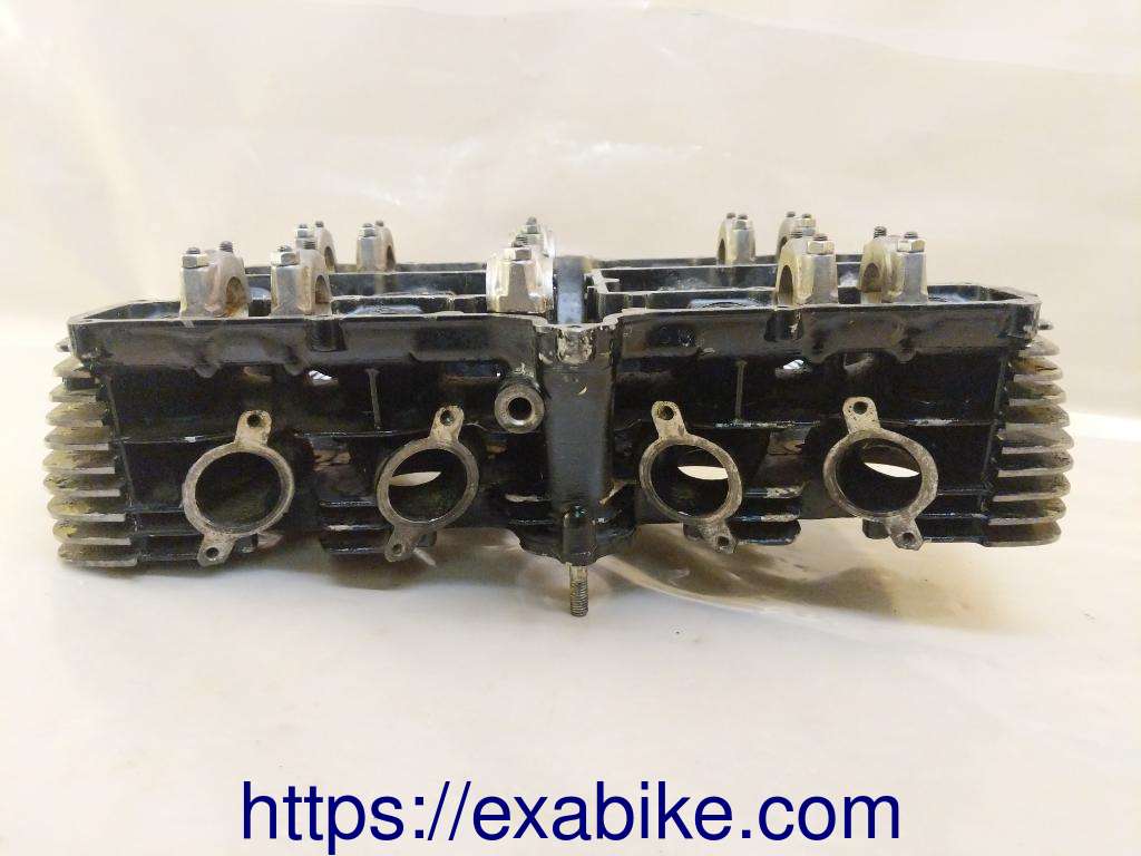 cylinder head Yamaha XS 1100 - photo 4