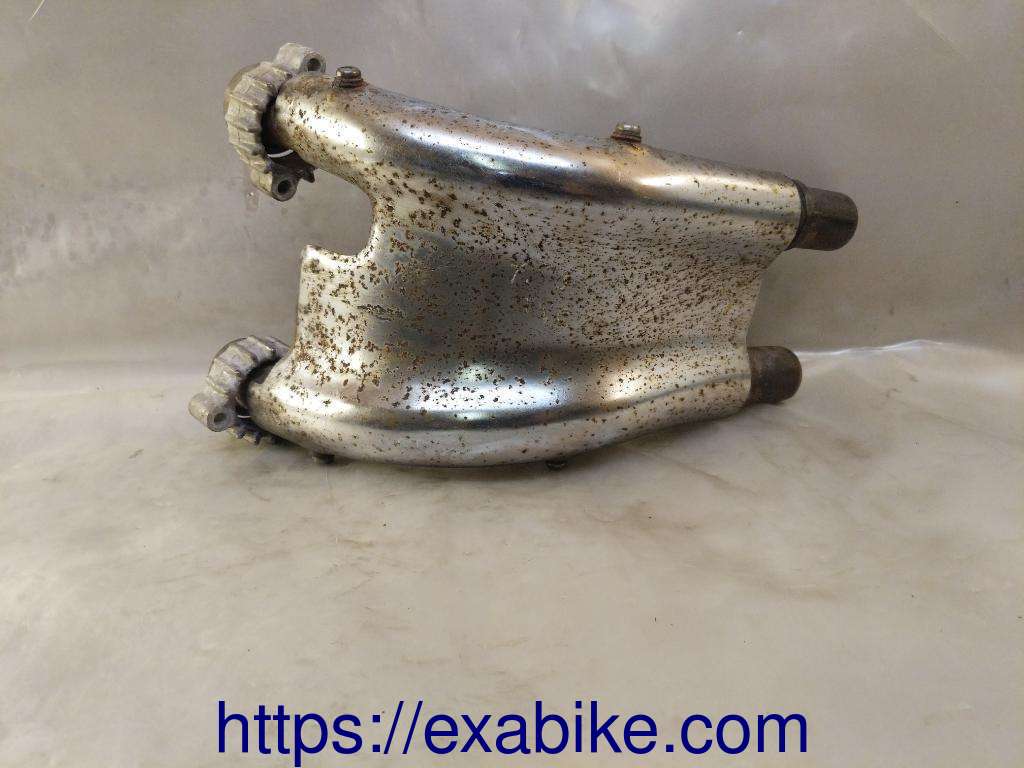 rear exhaust Honda VFS 750 - photo 1