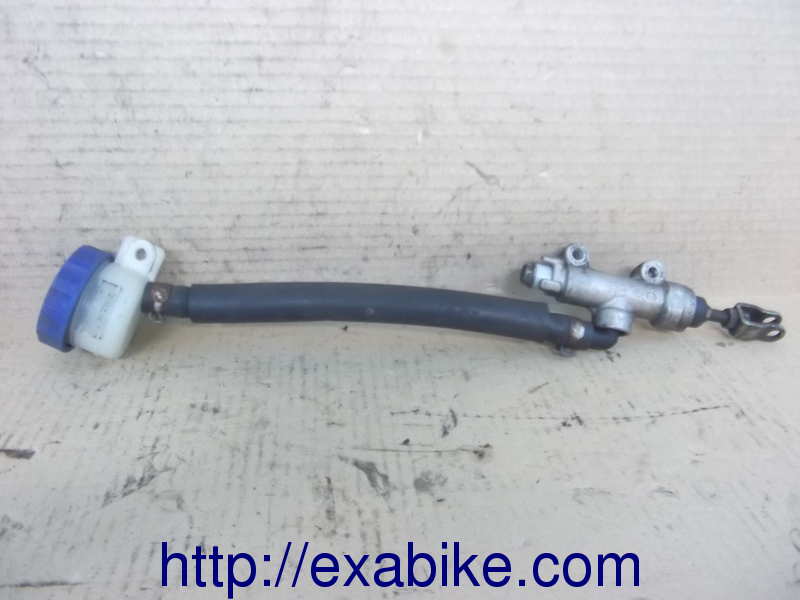 rear master cylinder Honda CBR 900 - photo 1