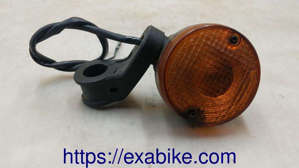 turn signal, front right Suzuki DR 125 - photo 1