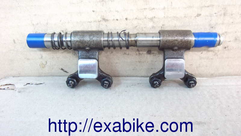 basculeurs Suzuki GSX 750 EF - photo 1