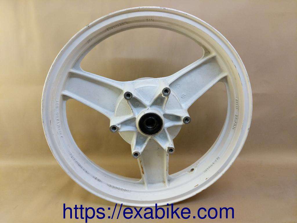 rear wheel Honda VFR 750 - photo 2