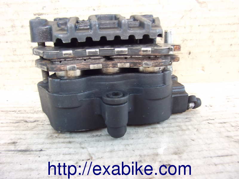 étrier de frein avant gauche Honda CB1100SF  - X11 - photo 2