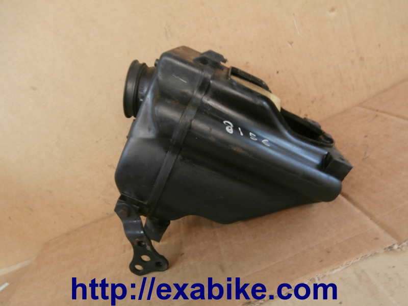 air cleaner box Suzuki DR 600 - photo 2