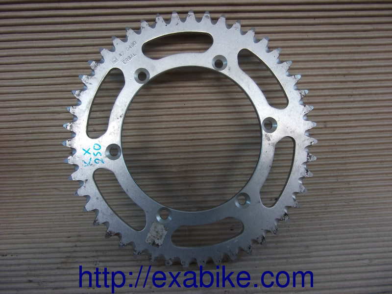 couronne aluminium Kawasaki KX 250 - photo 1