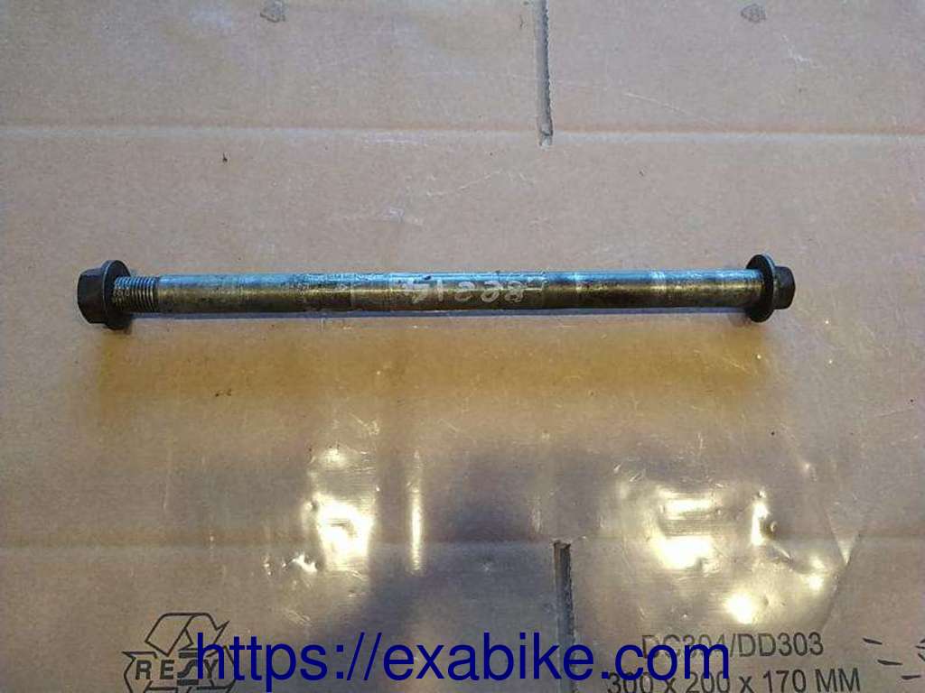 axe de roue arrière Kawasaki KZ500 - photo 1