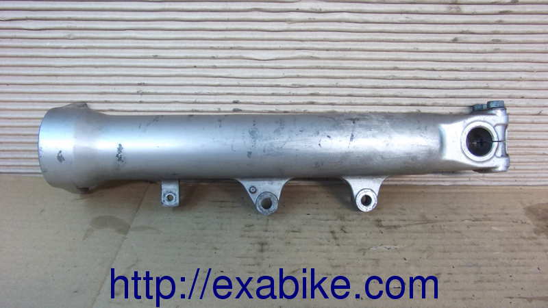 fourreau droit Suzuki RF 600 - photo 1