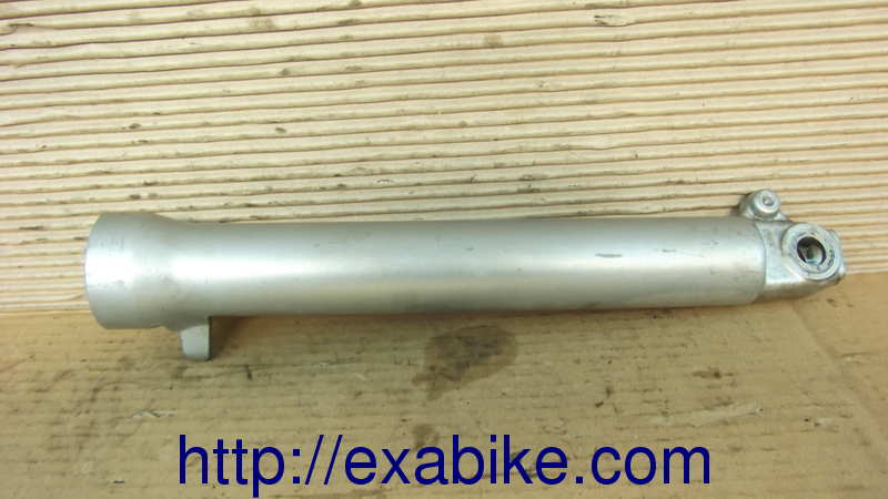 case, left Suzuki GSE 500 - photo 1