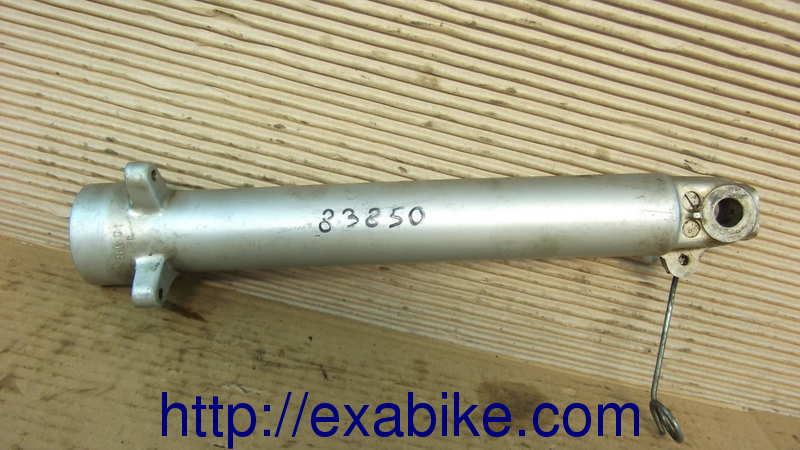 case, right Suzuki GSE 500 - photo 2