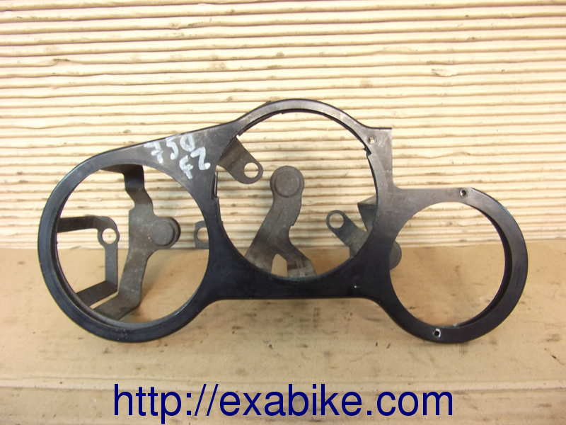 support instruments Yamaha FZ 750 - photo 1