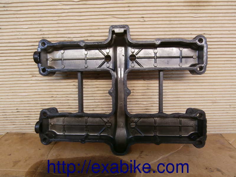 couvre culasse Yamaha XJ 750 Seca - photo 2