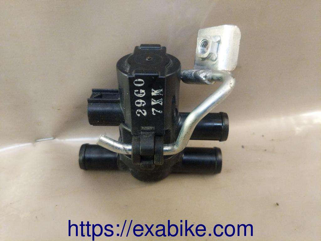 clapet de depollution Suzuki GSR 600 - photo 1