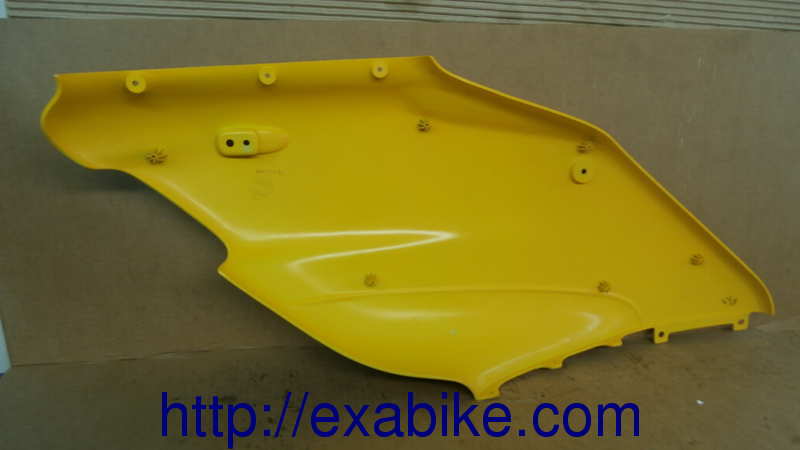 fairing up right Ducati 750 SS - photo 2