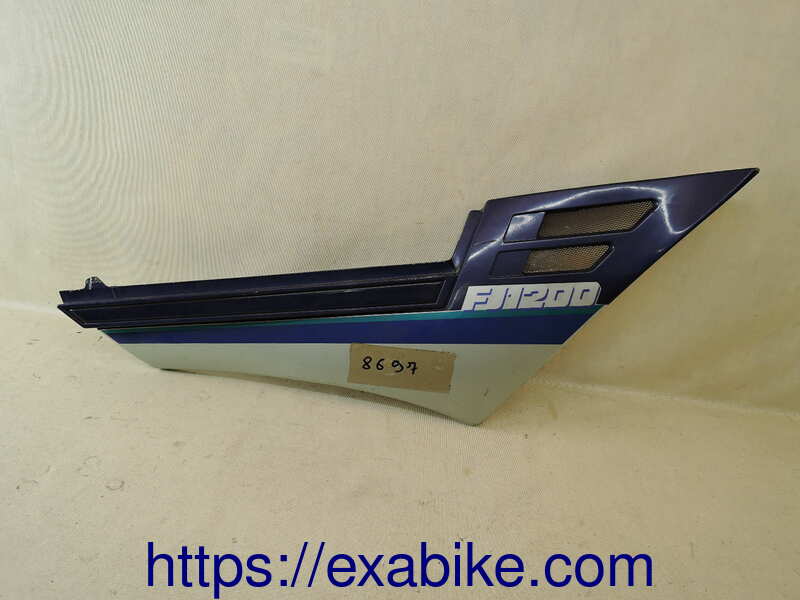 right cover Yamaha FJ 1200 - photo 1
