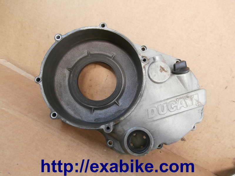clutch cover Ducati 748 - photo 1