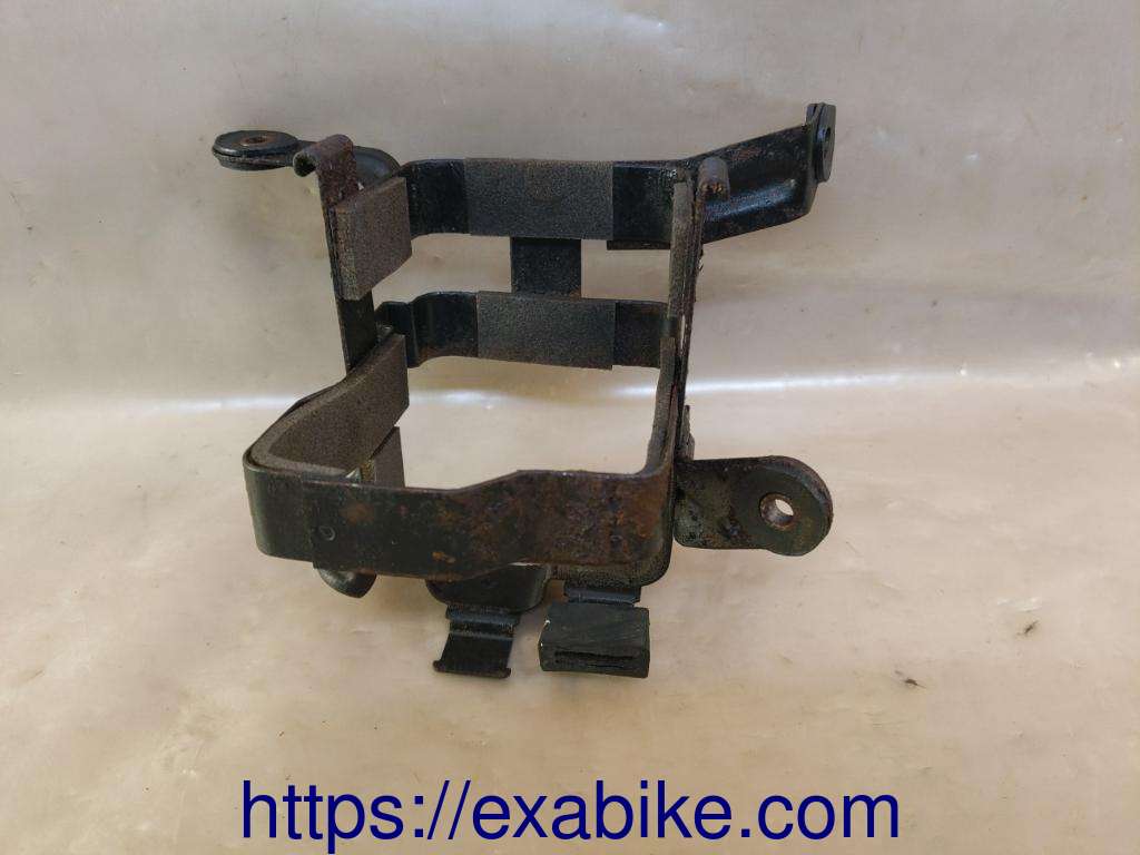 battery box Suzuki DR 125 - photo 1