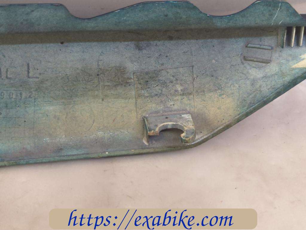 rear cowl, left Yamaha TDM 850 - photo 3