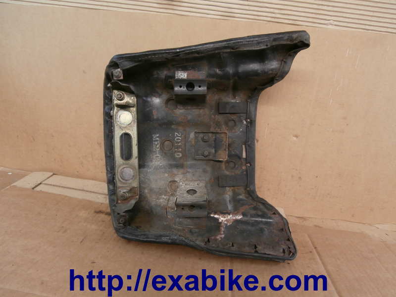 seat, rear Honda GL 650 Silverwing - photo 2