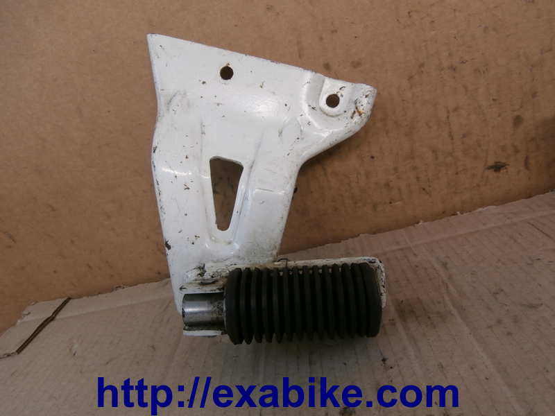 footrest stay, rear left Suzuki DR 750 - photo 1