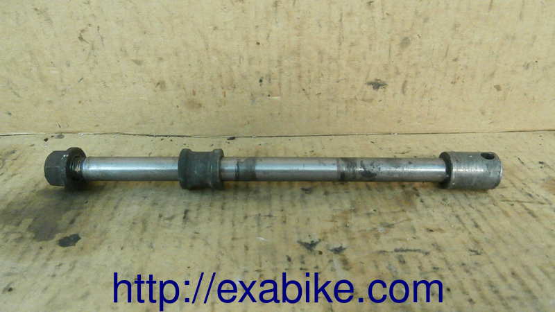 rear wheel axle Honda GL 650 Silverwing - photo 1