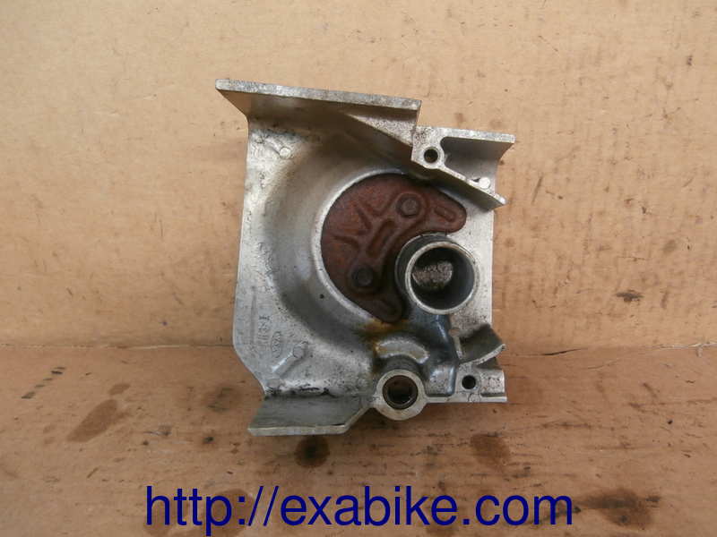 sprocket cover Honda CM 250 - photo 2