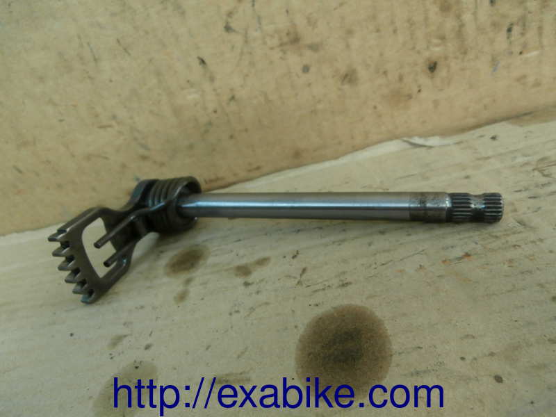 gear change axle Suzuki DR 125 - photo 1