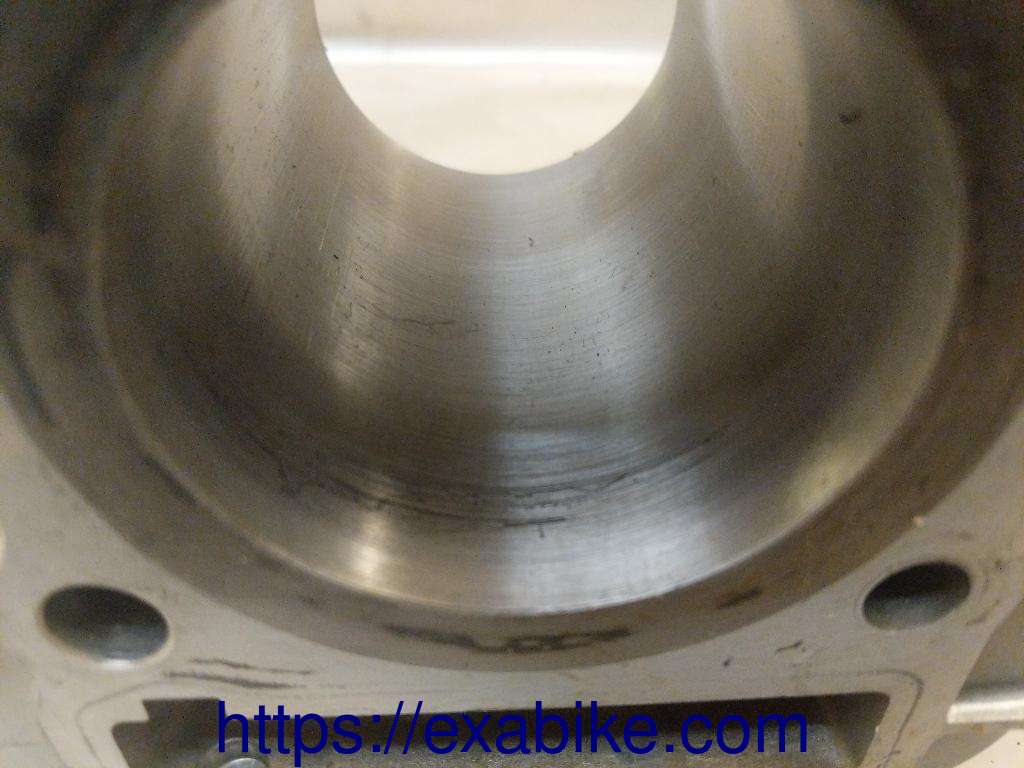 cylinder Suzuki DR 125 - photo 3