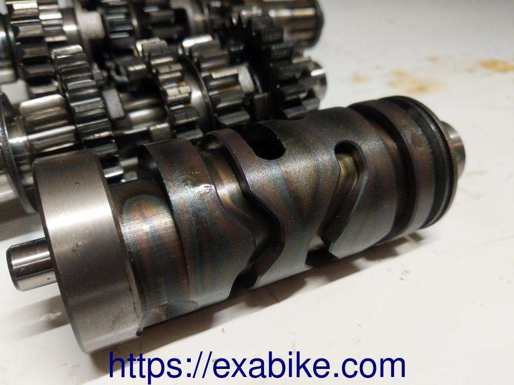 gear box Suzuki DR 125 - photo 4