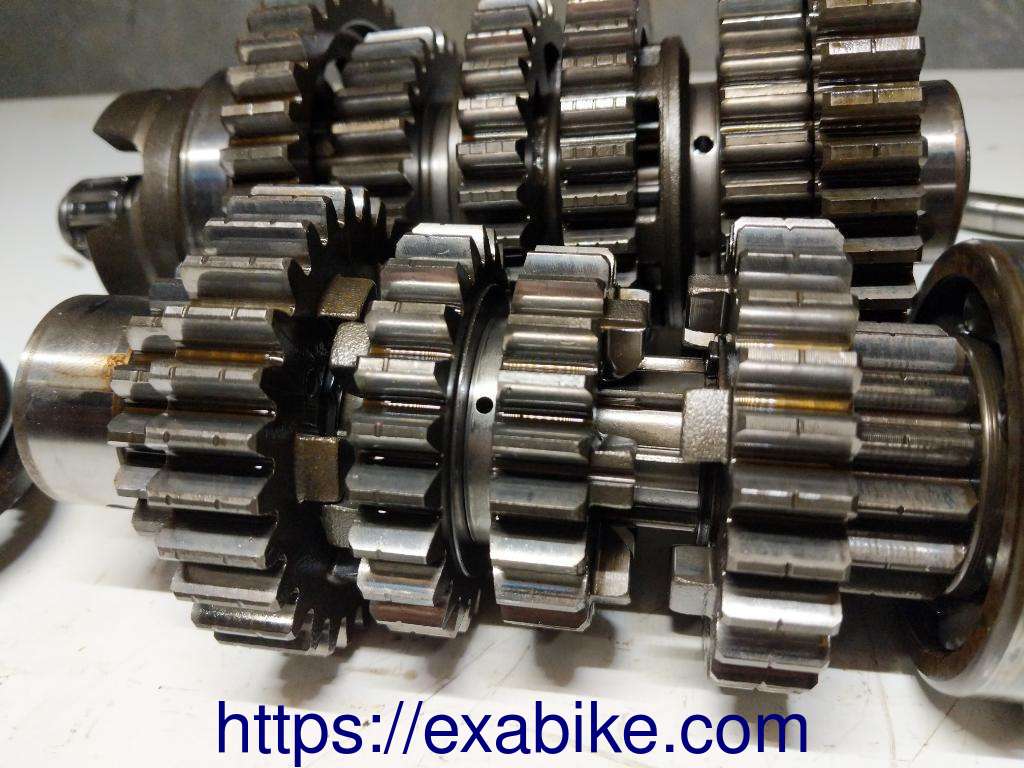 gearbox Kawasaki GTR 1000 - photo 2