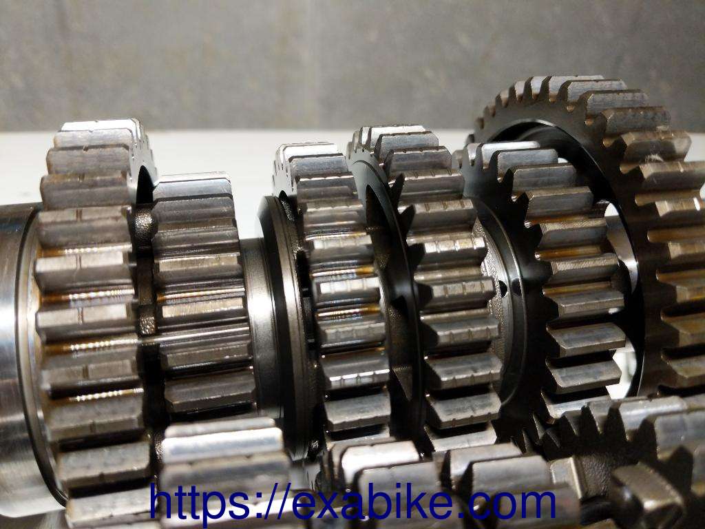 gearbox Kawasaki GTR 1000 - photo 3