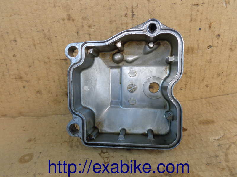 cylinder head cover Suzuki 125 Burgman - photo 2