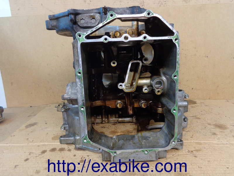 crankcase Honda ST 1100 Pan European - photo 4