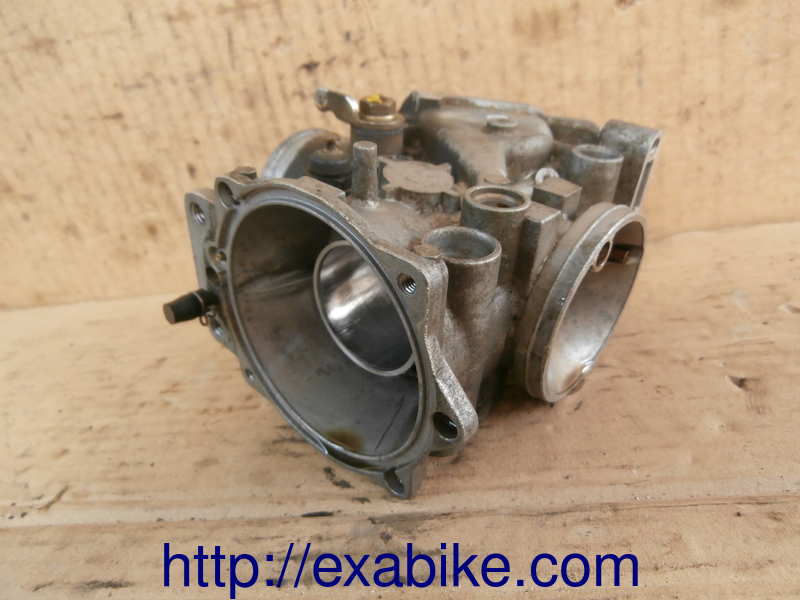 carburateur nu Honda CBR1000F - photo 2