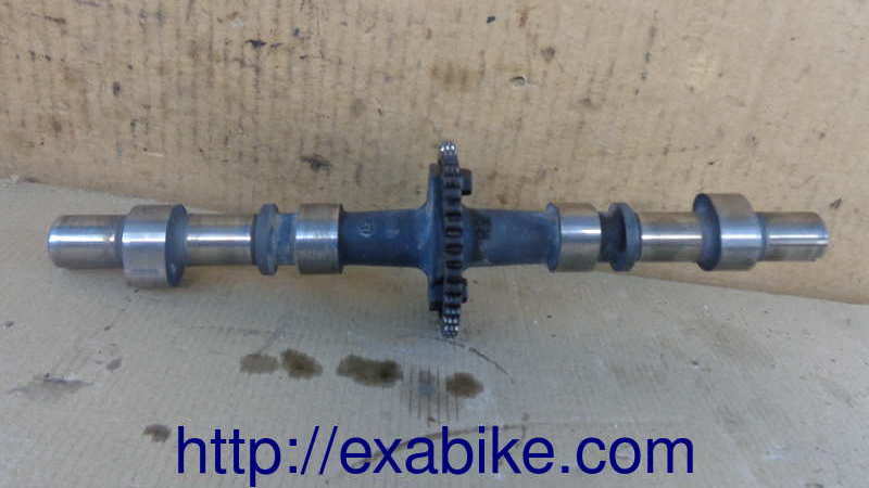 camshaft IN Suzuki GSX400F - photo 1